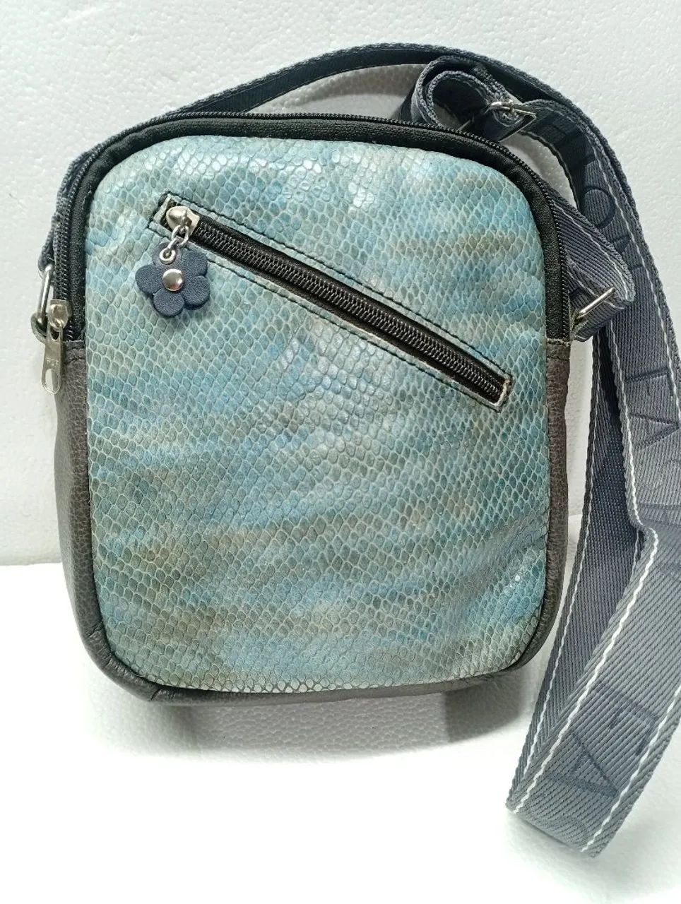 Bolsa feminina Couro Legítimo 