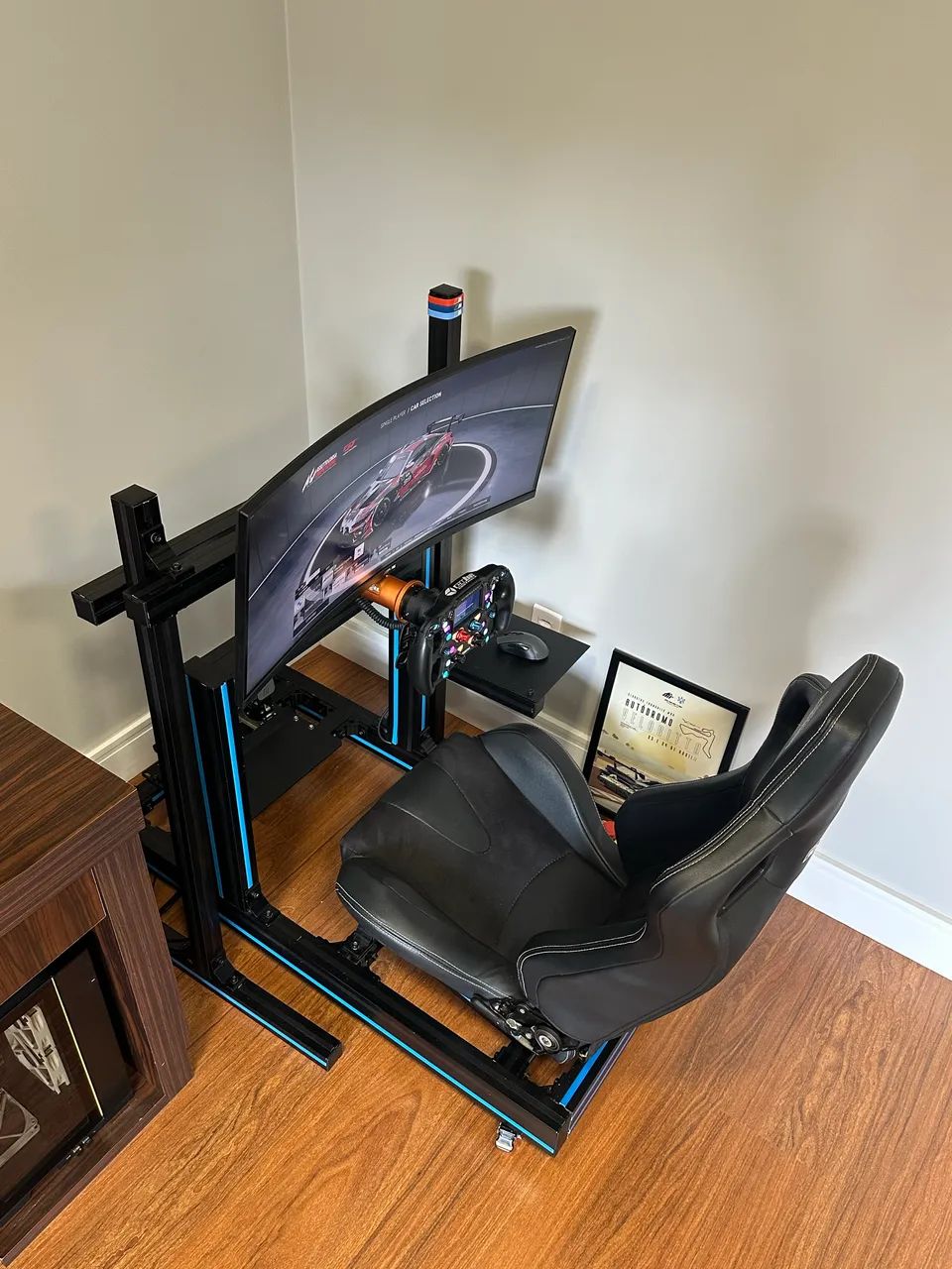 Simulador de corrida completo cockpit Simucube Cube Controls Heusinkveld