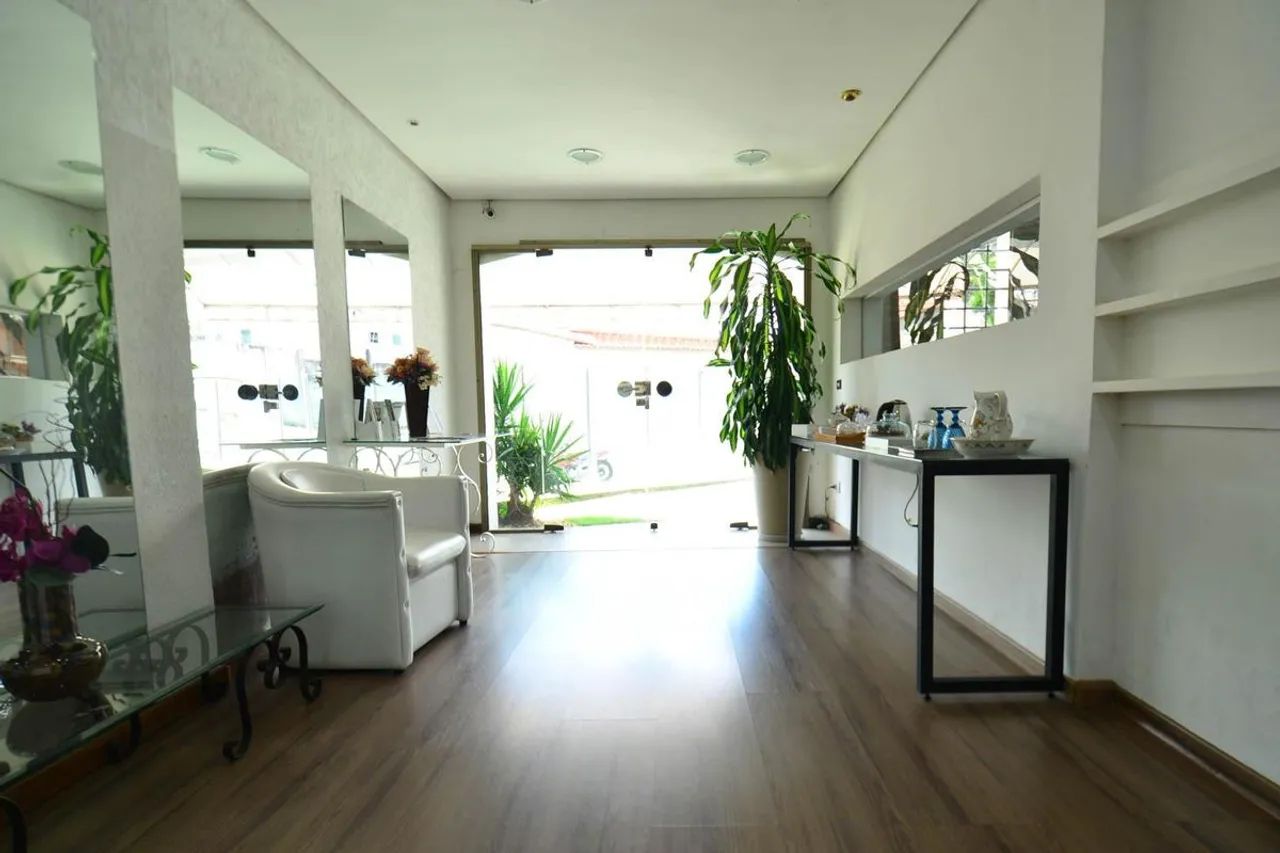 Casa à Venda - Esplanada, 4 Quartos, 300 m2