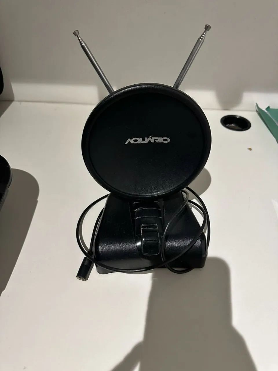 Antena de TV Aquário - Compacta e Eficiente