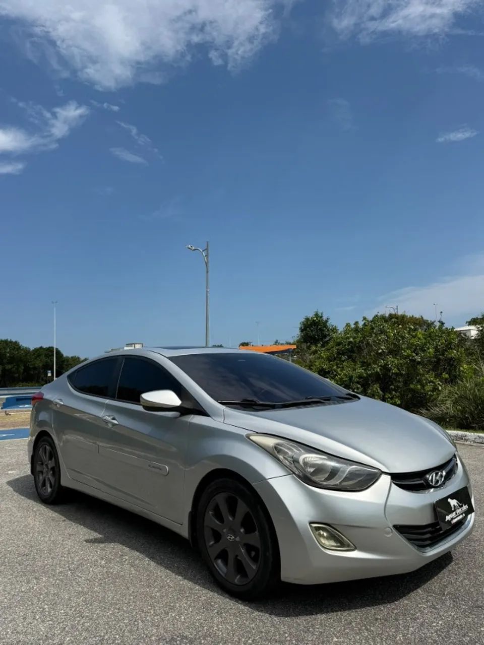 Hyundai Elantra GLS 1.8 16V 2013