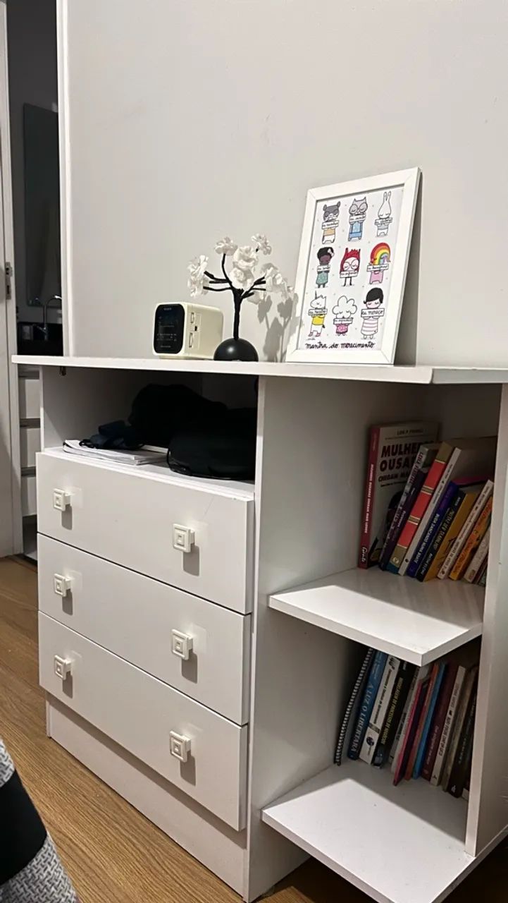 Cômoda Branca Moderna com Nichos e Gavetas (Ótimo Estado) - Foto 4