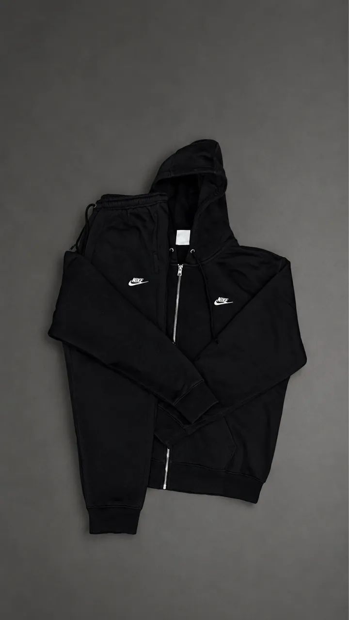 Conjunto moletom Nike club 