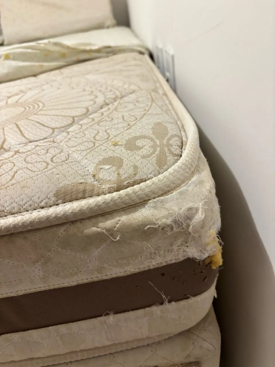 Cama box + colchão usada  - Foto 4