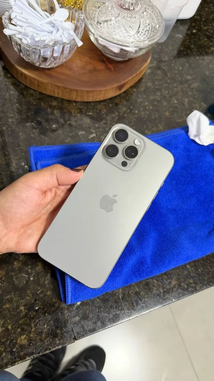 iPhone 16 pro max 256gb