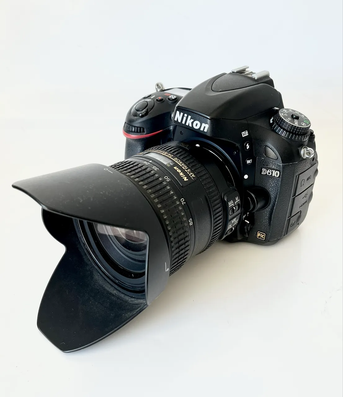 Nikon D90/DX VR AFS NIKKOR 18-105mmED　良品 Câmera Nikon D90 e lente Nikkor 18-105mm - Câmeras e Filmadoras