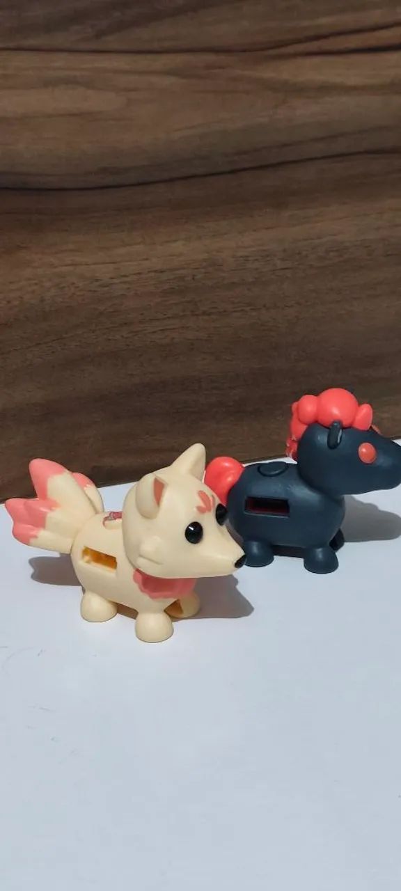 Dupla de Miniaturas Fantásticas - Kitsune e Malcórnio - Aproximadamente 7 cm - Foto 2