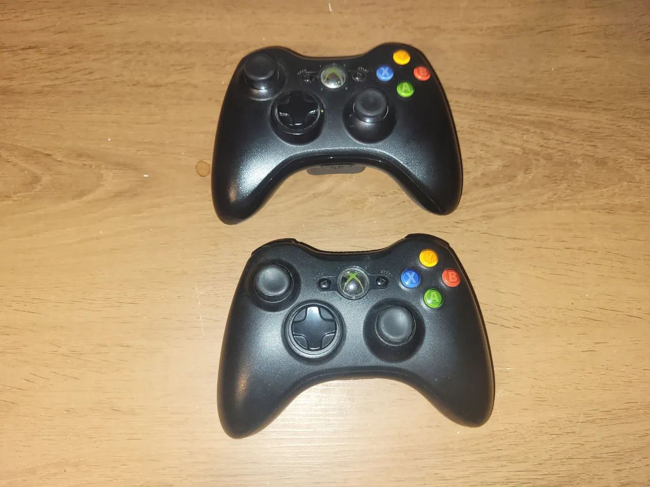 Par de Controles XBOX 360 (Originais)
