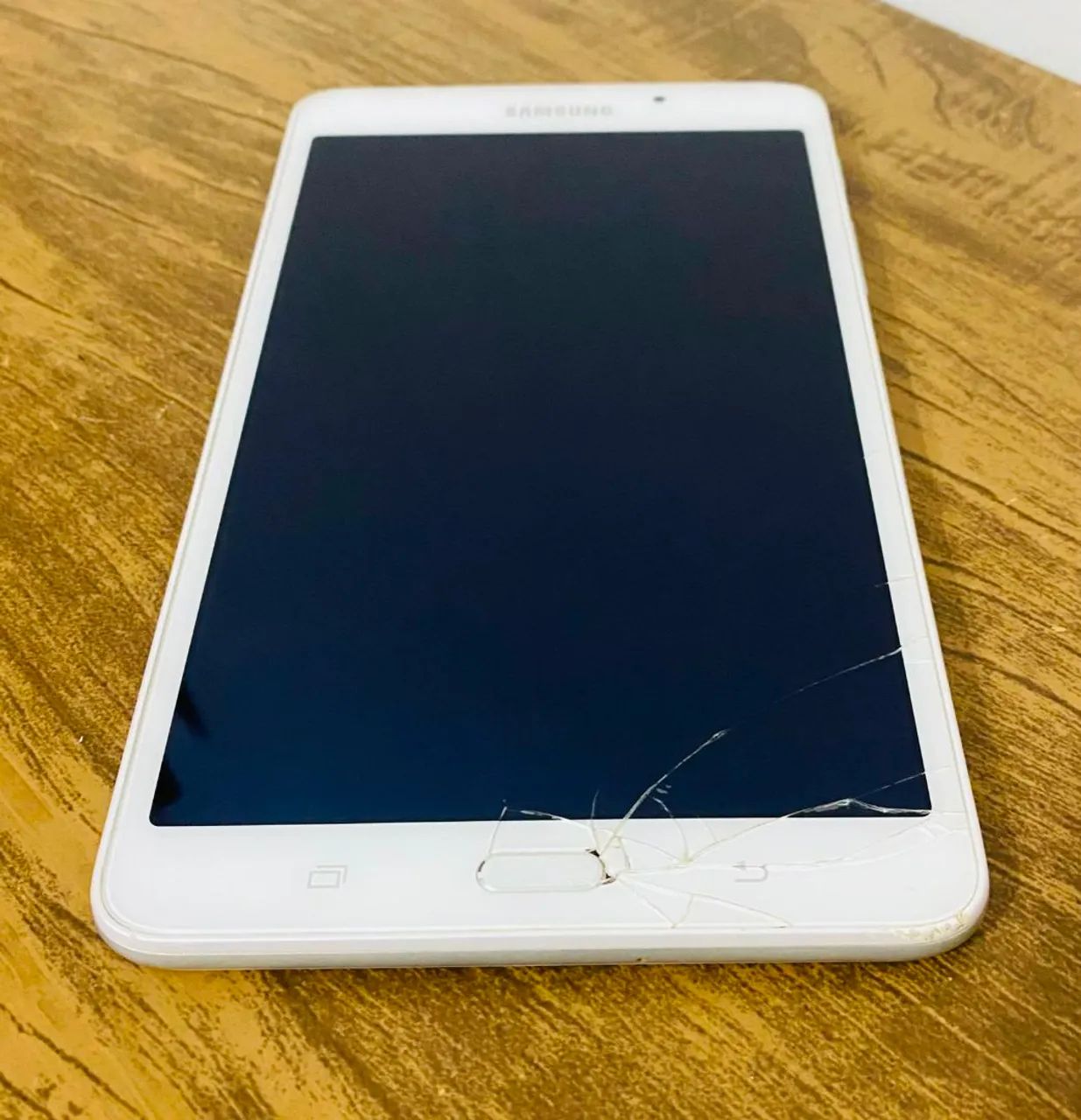 Tablet Samsung 7" Com Detalhe No Vidro - Funciona tudo perfeito - Foto 3