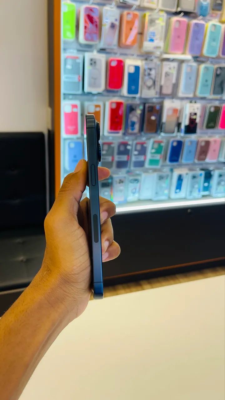 IPHONE 15 PRO MAX 256GB Bat 83% - Foto 3
