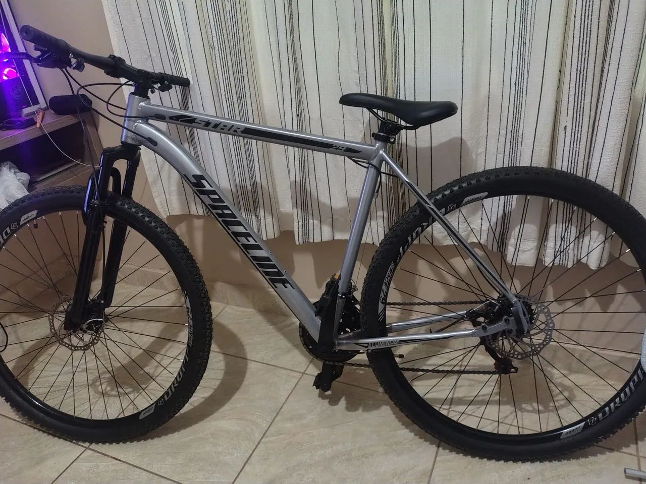 Vendo bicicleta aro 29 - Foto 2