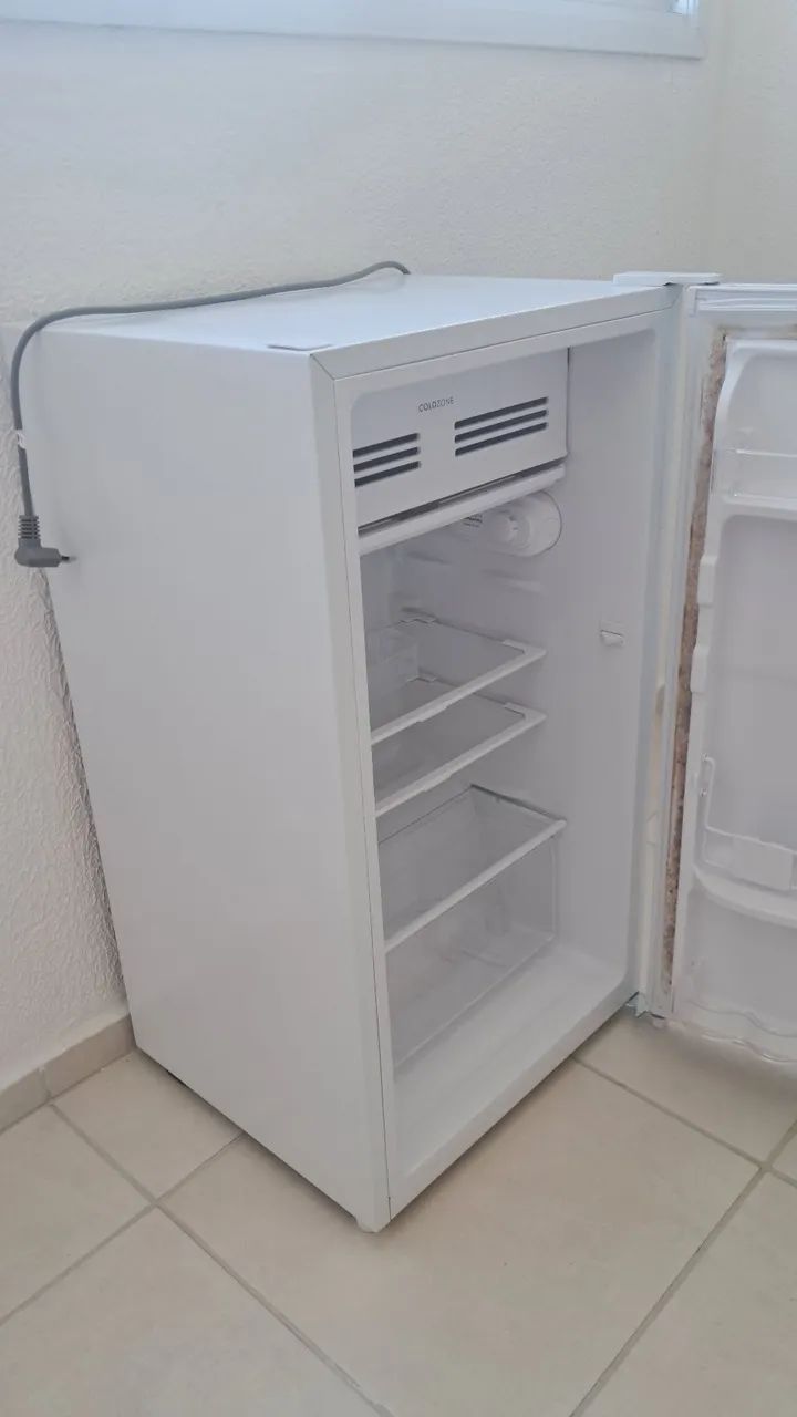Frigobar Electrolux 90L - Foto 4