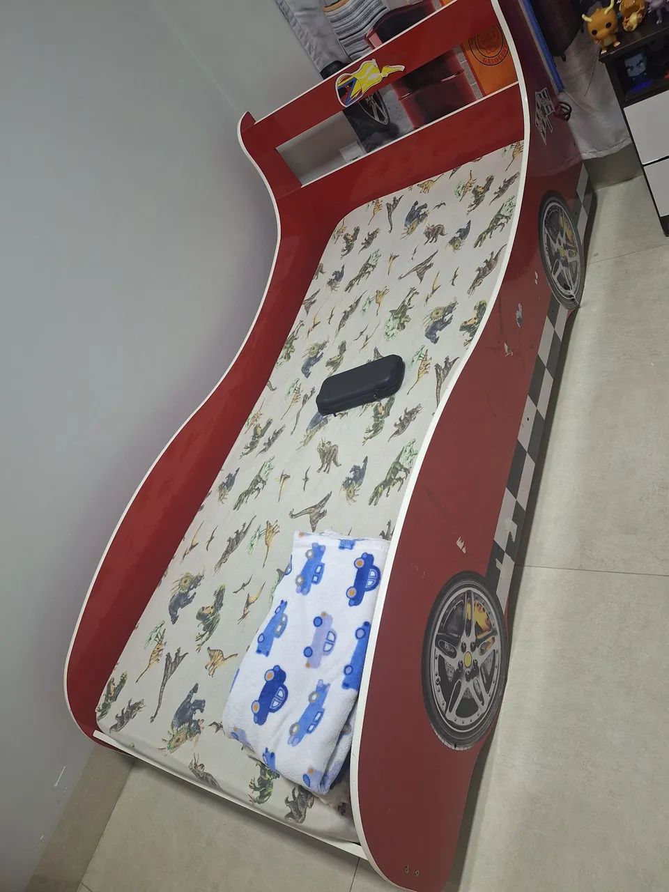 Vende-se camas com colchão  - Foto 4