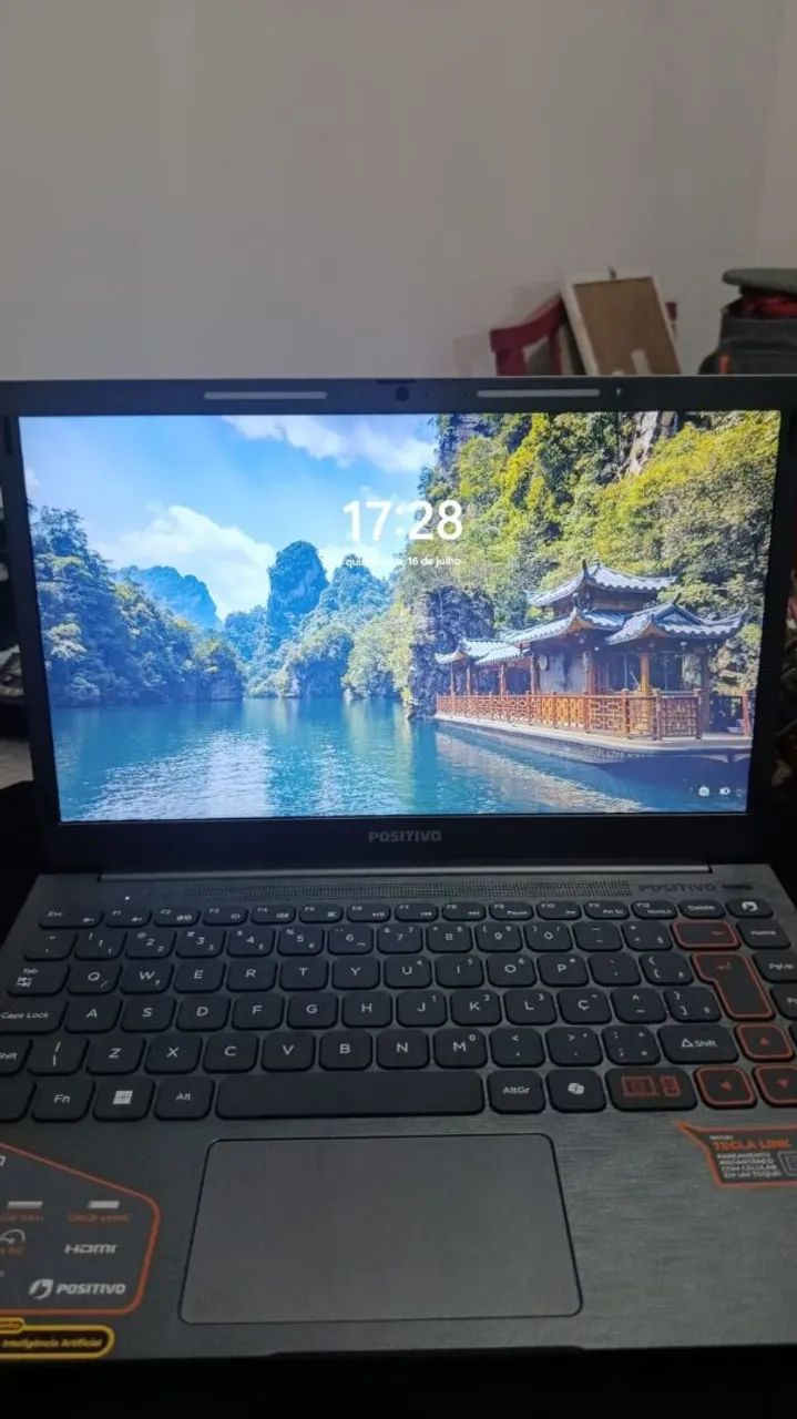 NOTEBOOK POSITIVO.