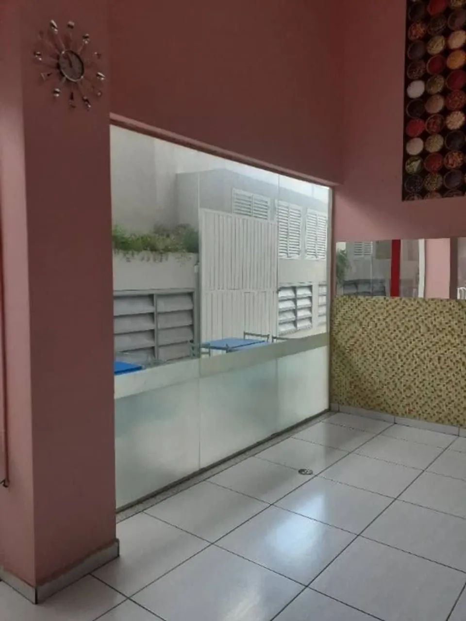 Loja em galeria na Rua do Bosque, 1621 - Loja 3  63 m²