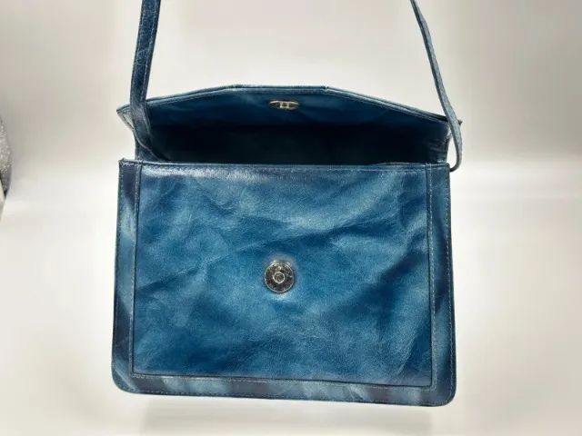 Bolsa Tipo Carteira De Couro Claudina Azul - Foto 2