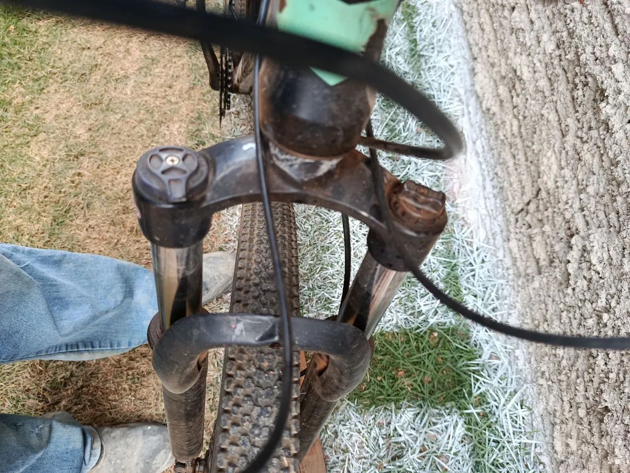 Vende-se bicicleta aro 29 - Foto 3