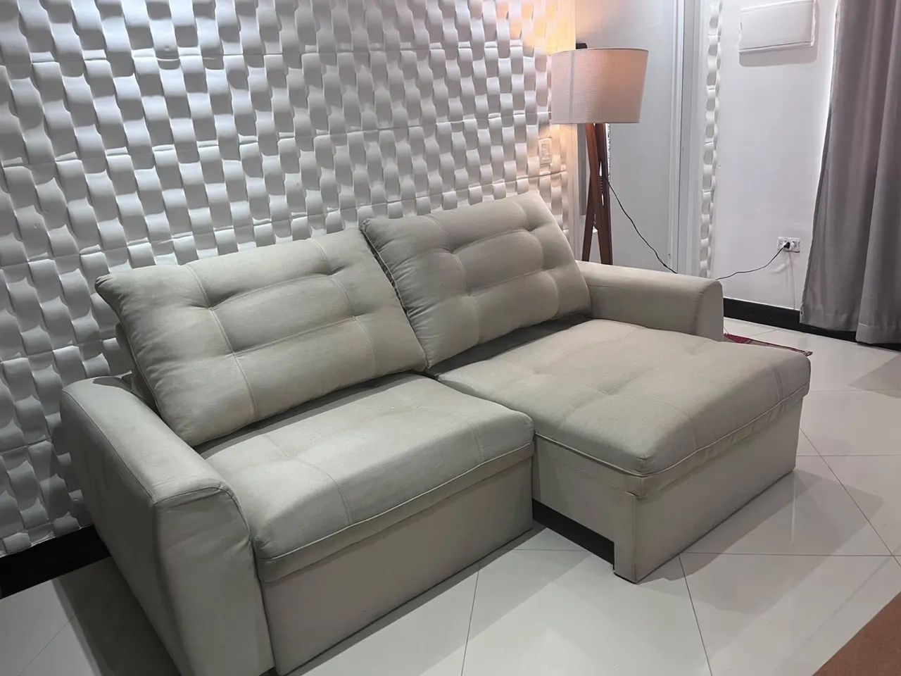 Sofá Retrátil e Reclinável seminovo - Foto 2