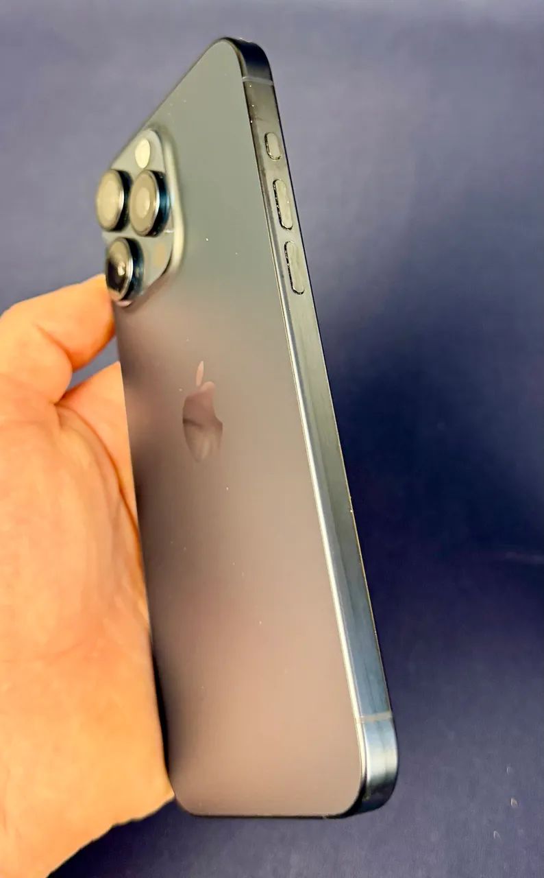 iPhone 15 PRO MAX 256GB - ACEITO TROCAS/PARCELAMENTO EM ATÉ 18x