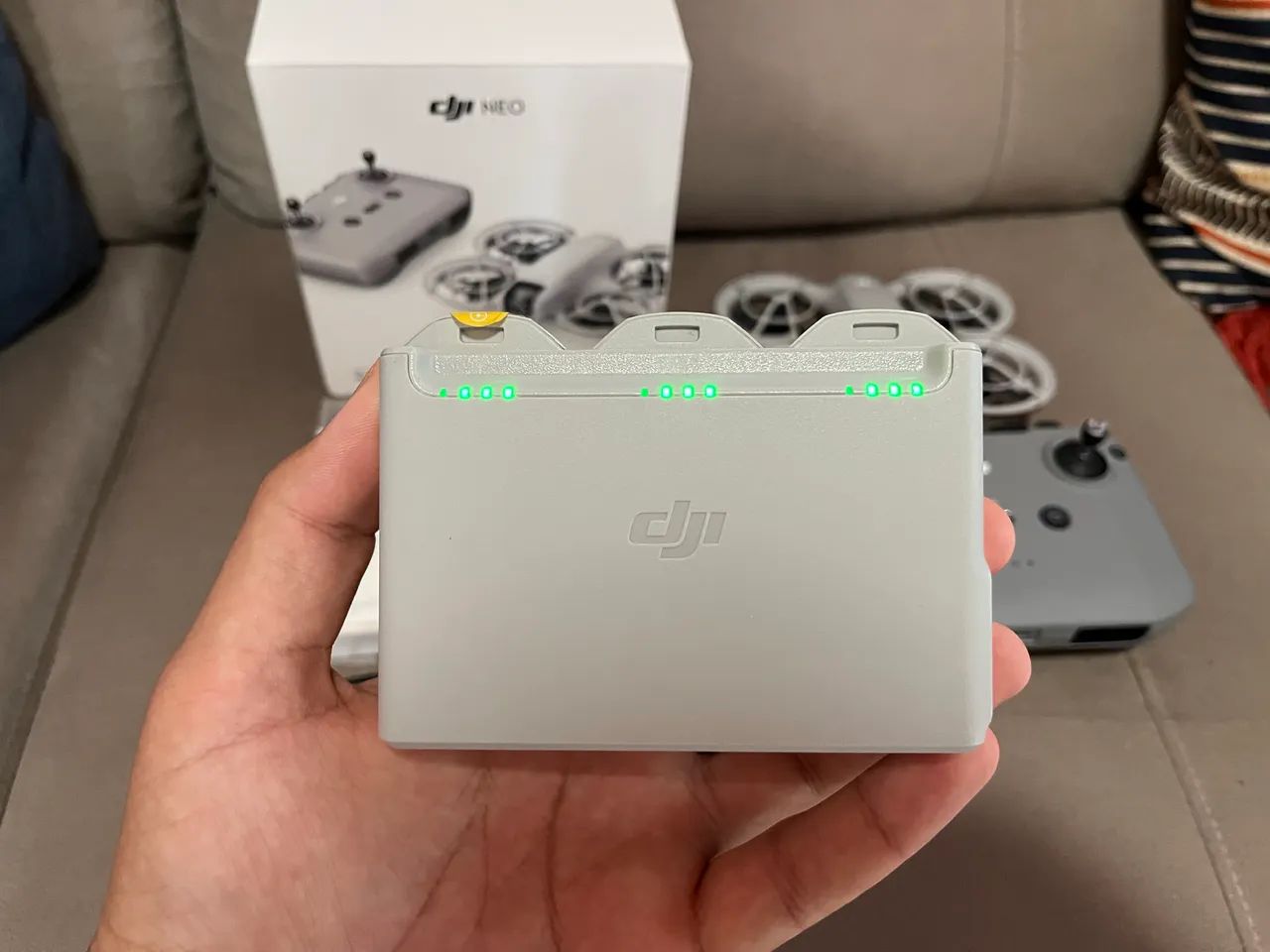 Drone DJI Neo Fly More Combo - Foto 2