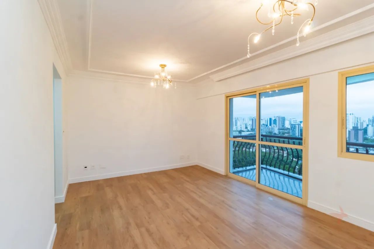 Apartamento para venda em Moema com 3 quartos, sendo 1 suíte, 112m² - Foto 3