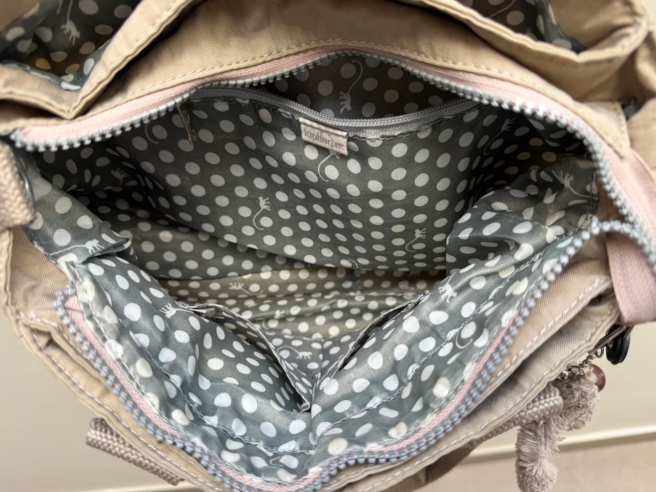 Bolsa Kipling ORIGINAL bege - Foto 5