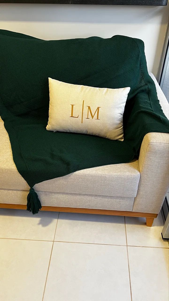 Sofá 2 lugares linho 2.20 mts
