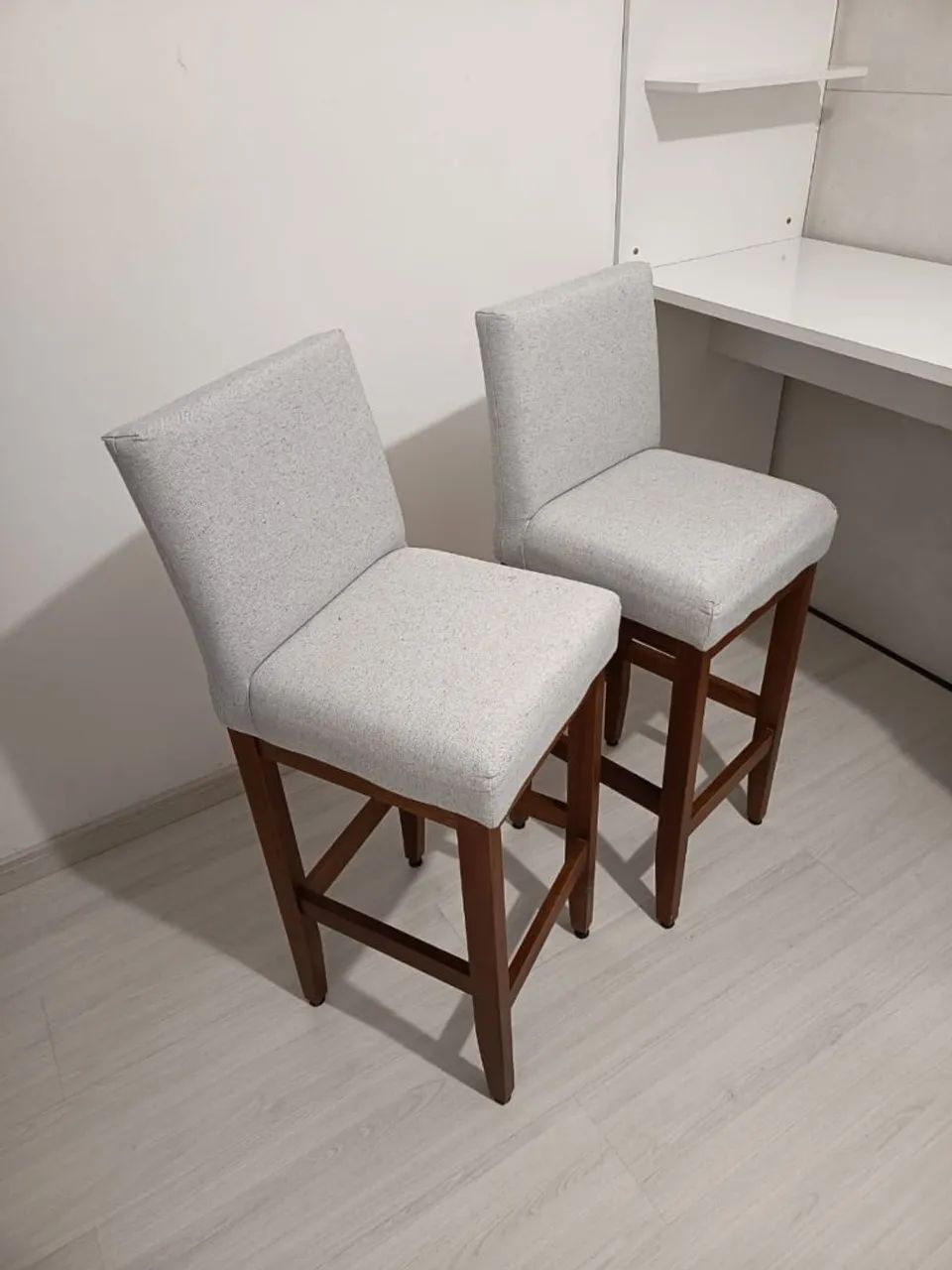 Banqueta Almofada em Linho 