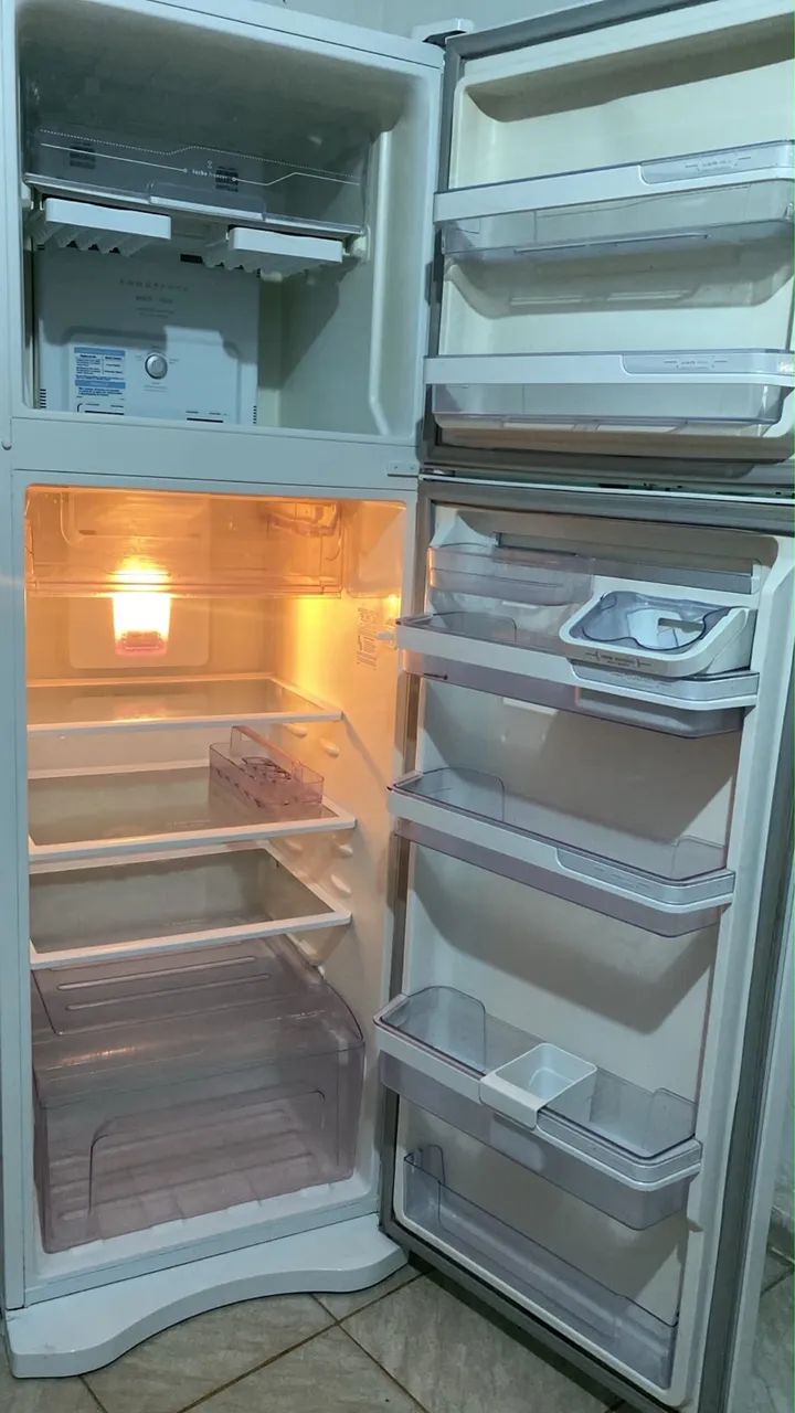 GELADEIRA ELETROLUX - Foto 4