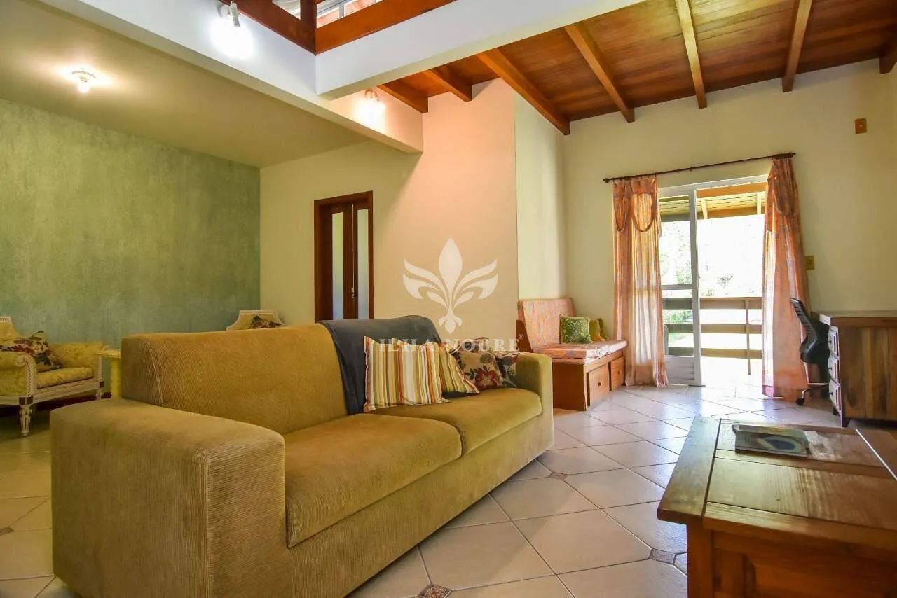 Excelente Casa com 3 Quartos sendo 1 Suíte, no Ribeirão da Ilha Florianópolis/SC - Foto 2