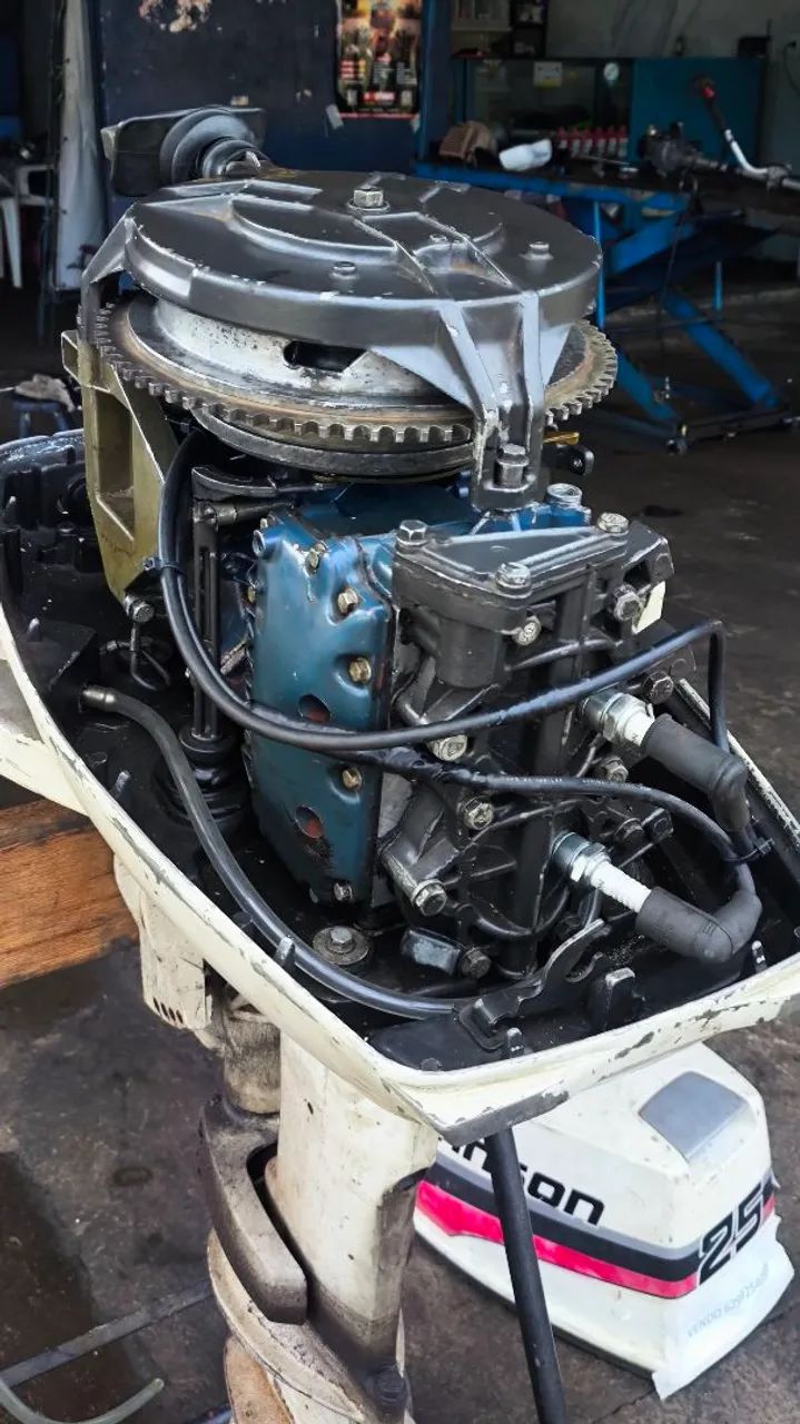 Motor de popa Jonhson - Foto 2