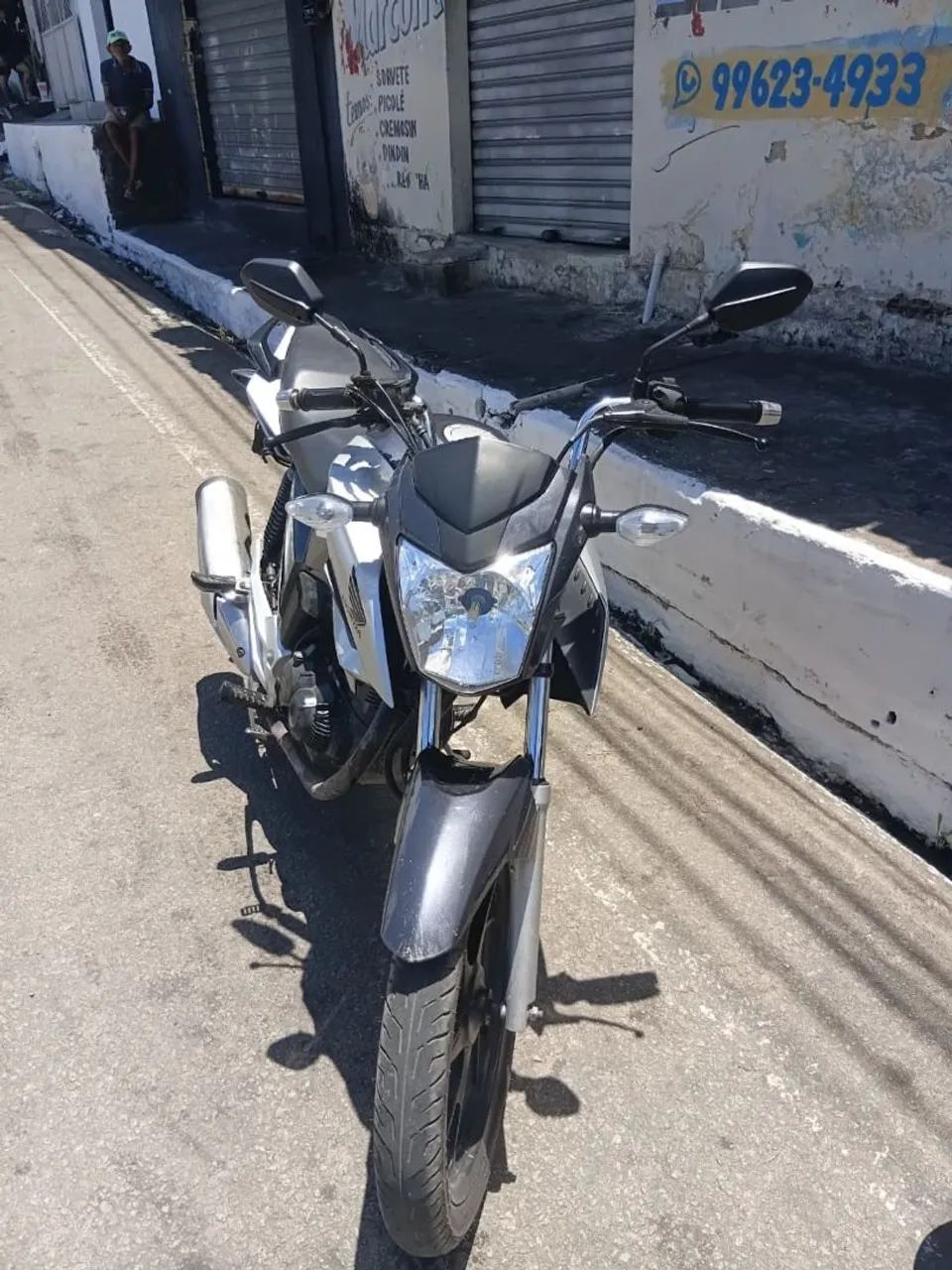 Moto  - Foto 3