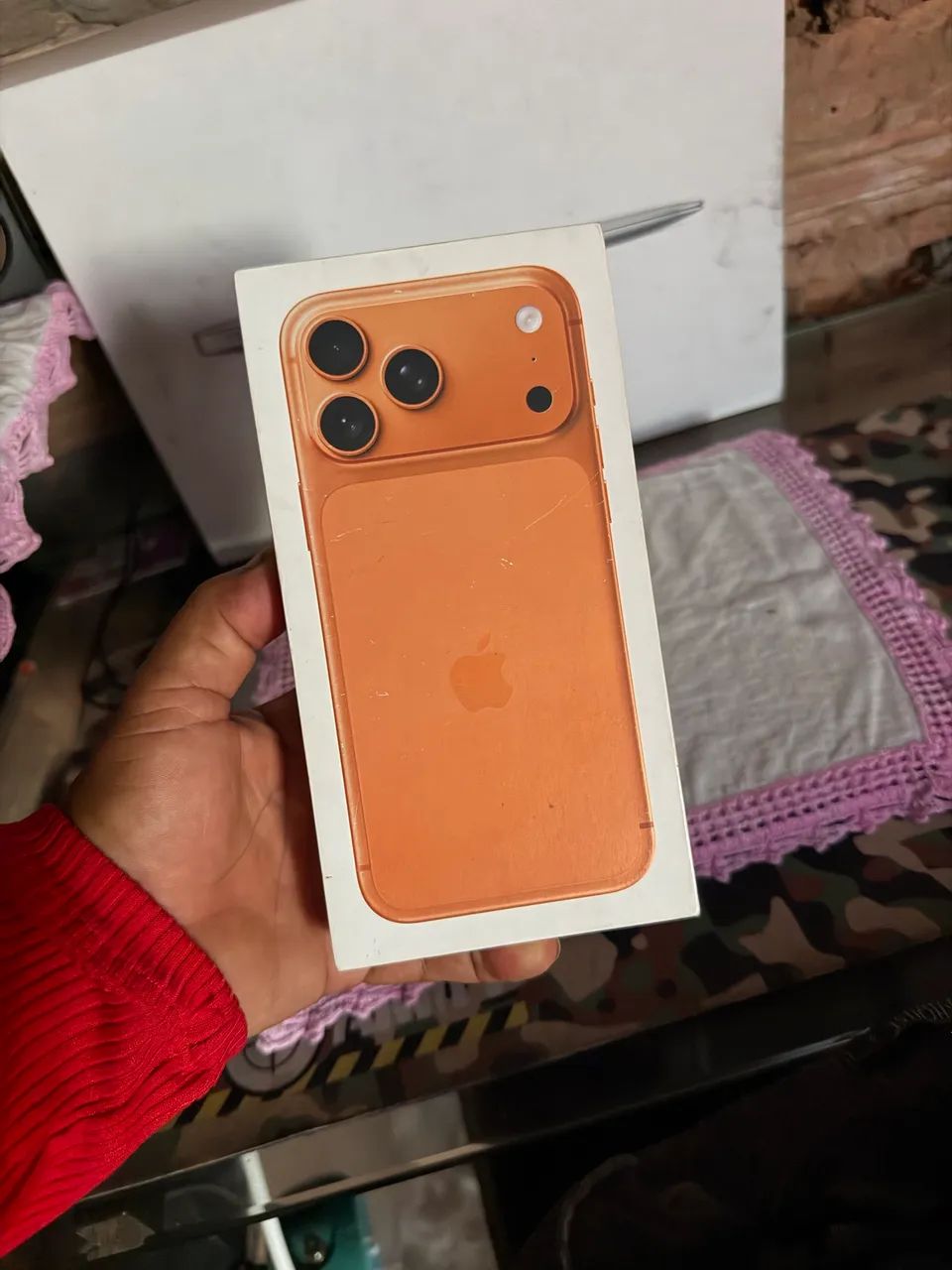 iPhone 17 Pro Max Laranja 