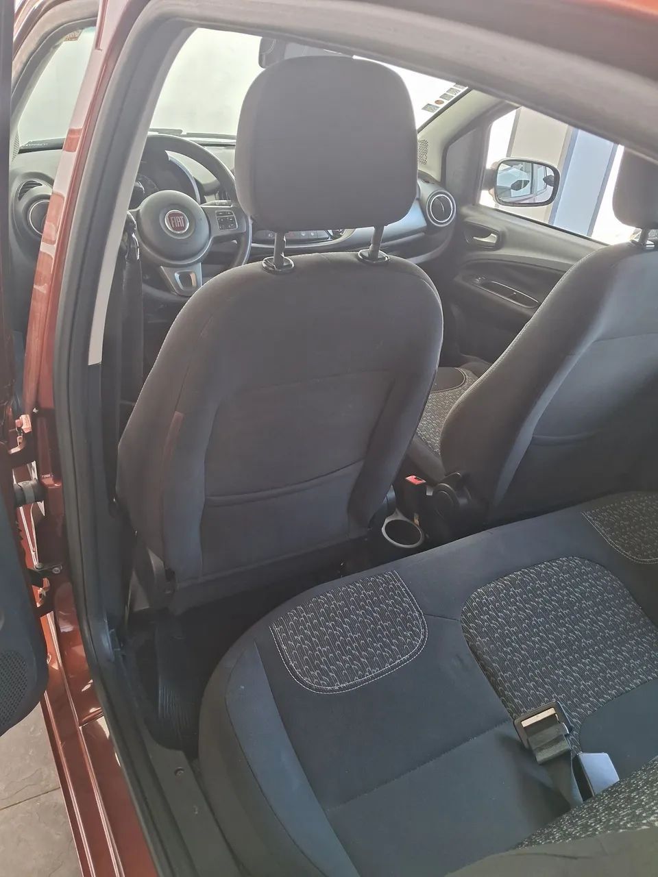 Fiat Uno Evolution 1.4 Fire Flex 8V 5P 2015 - Foto 5