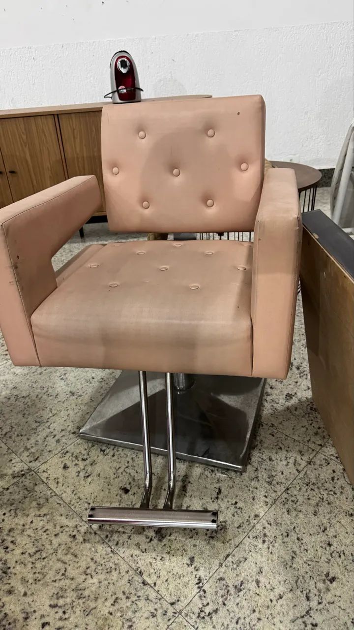 Cadeiras  de salão reclinável 