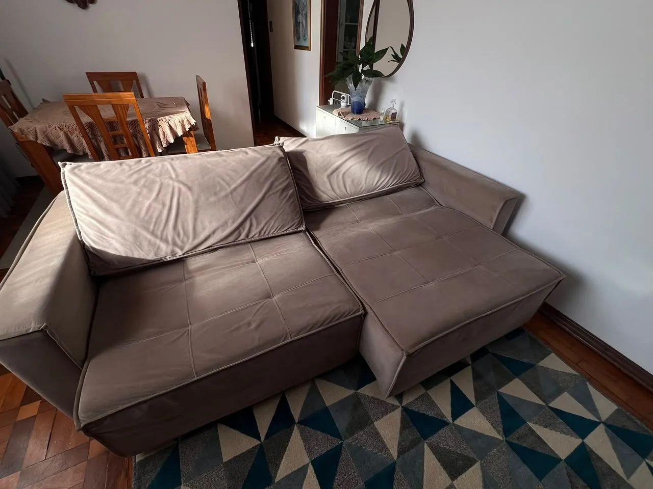 Sofá Retrátil Suede Cinza Escuro 2 lugares - Foto 2