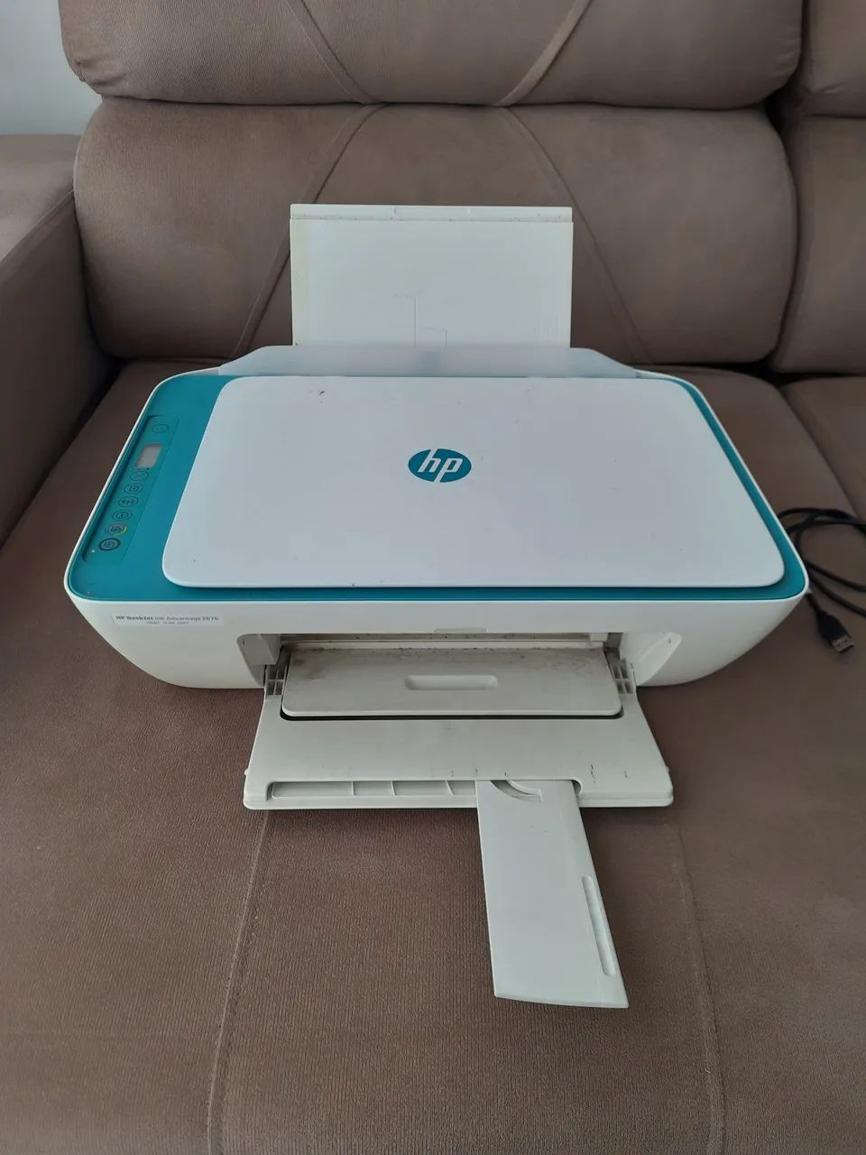 Impressora HP Deskjet 2676 com defeito