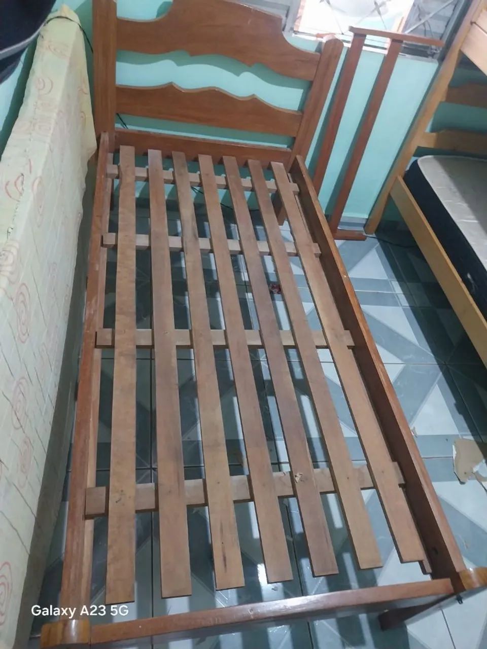 Cama solteiro 