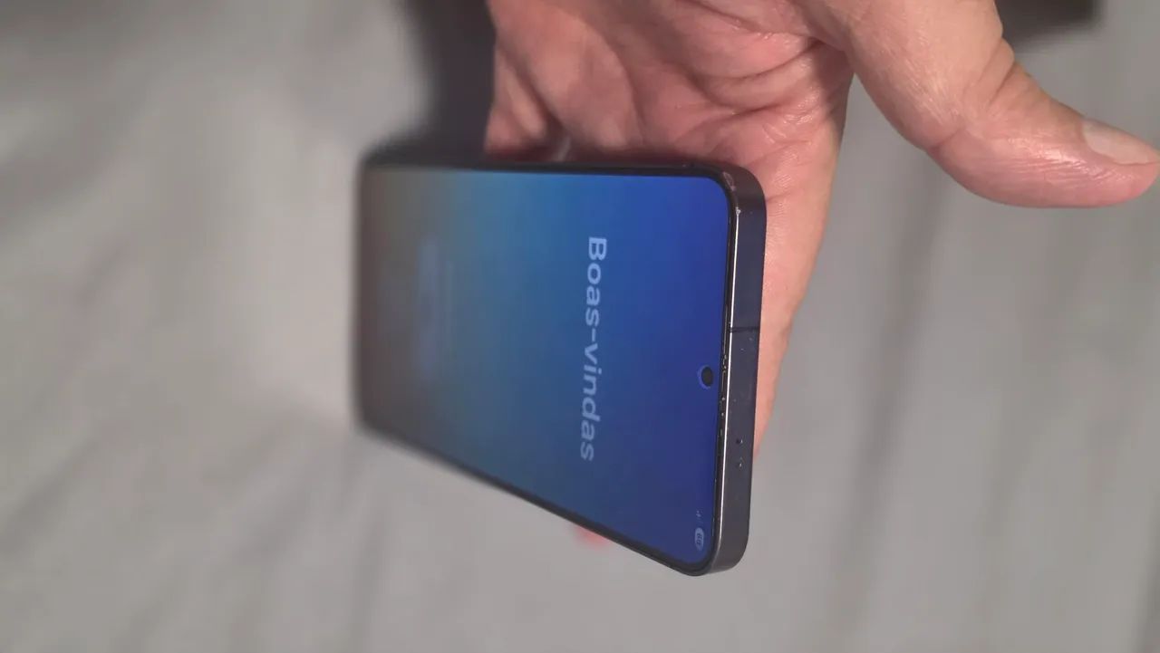Vendo Samsung S24 Plus com caixa e nota fiscal em estado de zero