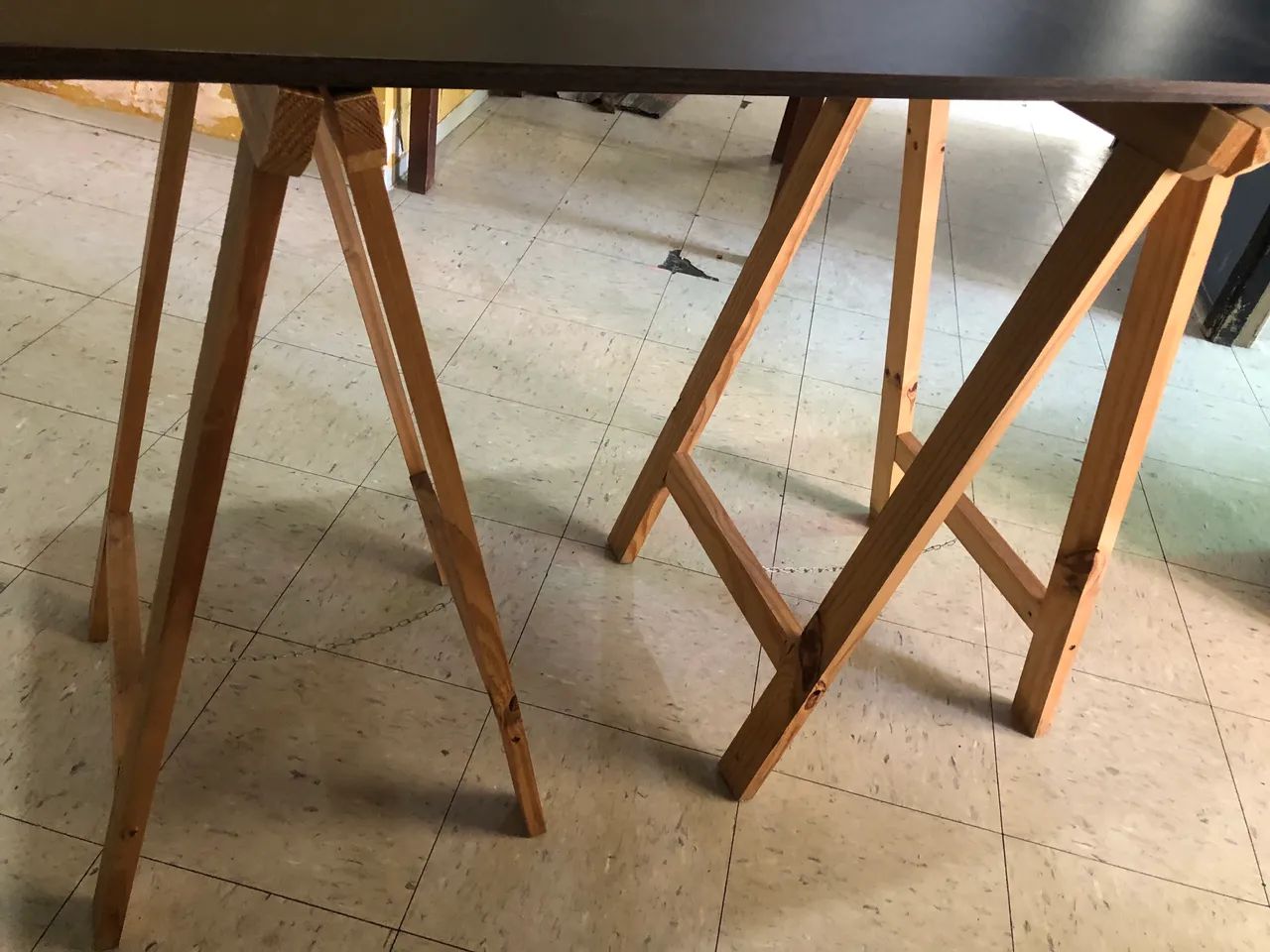 Mesa de escritório móvel  - Foto 2