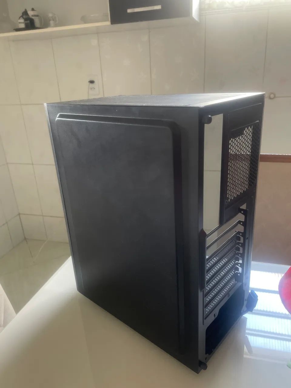 Gabinete DarkFlash - Foto 2