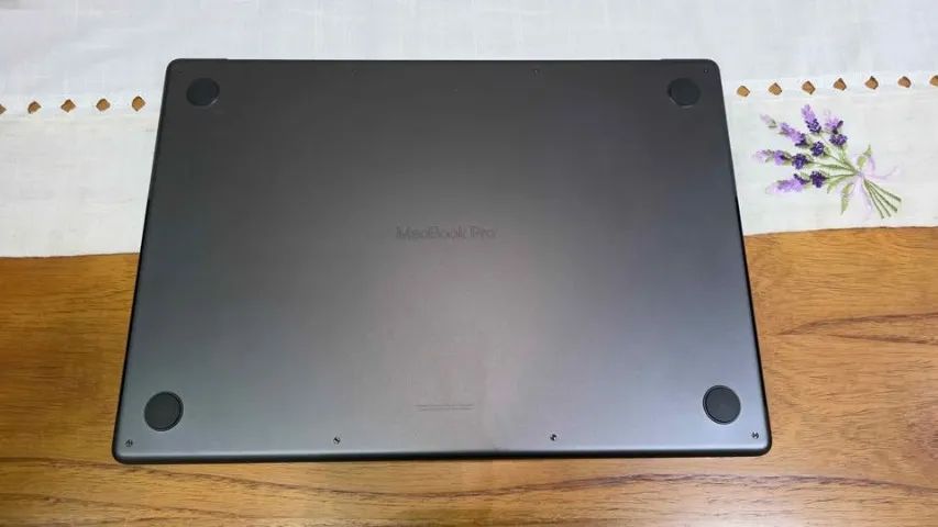 MacBook M4 Pro 16' | 48GB RAM | 512GB SSD  - Foto 2