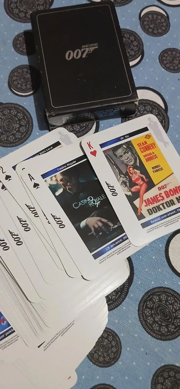 Jogo de cartas James bond 007 - Foto 3