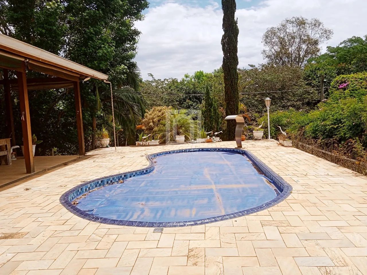 Chácara com piscina em condomínio fechado - Sarapuí, SP - Foto 4