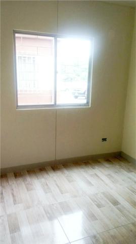 Apartamento na Santa Quitéria, reformado e ótimo local 185.000. Financia e estuda proposta - Foto 7