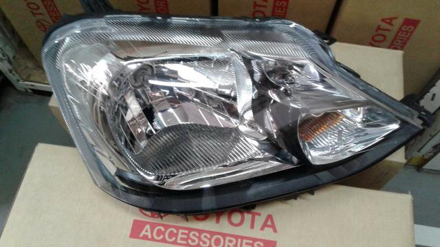 Farol Dianteiro Direito Etios Hatch - Foto 5