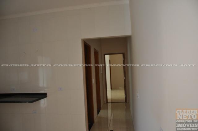 Cômodos Amplos Próximo AV. Raquel de Queiroz! - Foto 7