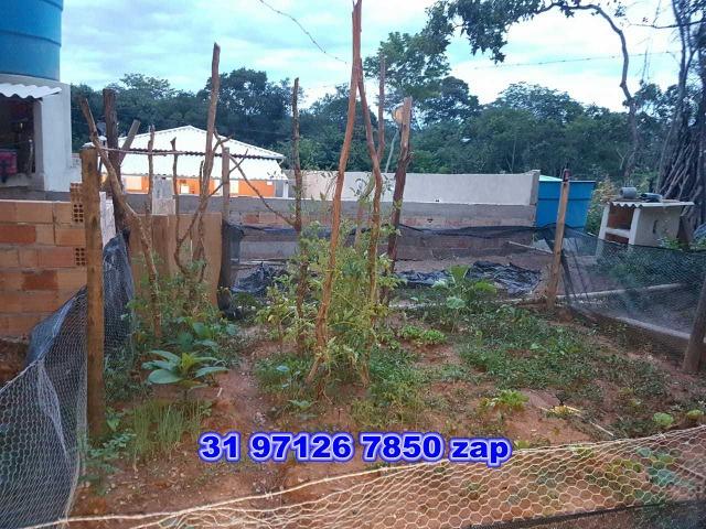Lindo sítio com piscina,pomar,murado,casa colonial,250 mil - Foto 17