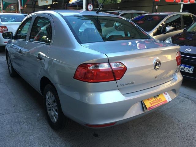 Vw - Volkswagen Voyage 1.6 completo - c/ ipva 2019, Muito novo - Sem entrada - Foto 2