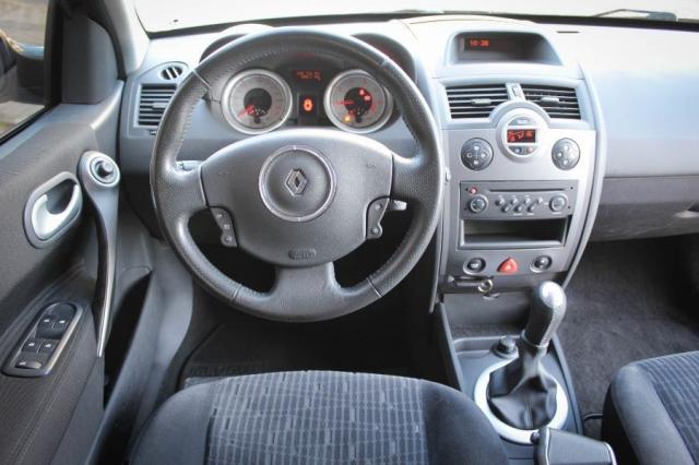 Renault Megane Grand Tour 1.6 Dynamique - Foto 4